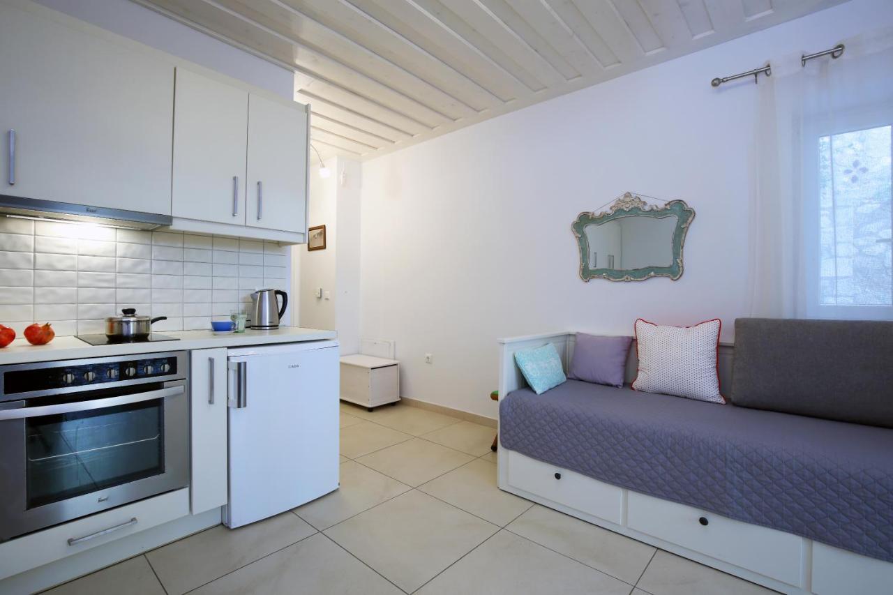 Wild Sea Apartments Agios Nikitas Exterior photo